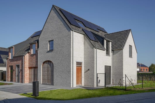 Landelijke woning met houtaccenten