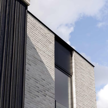 Projectwoning met moderne architectuur in hartje Meulebeke