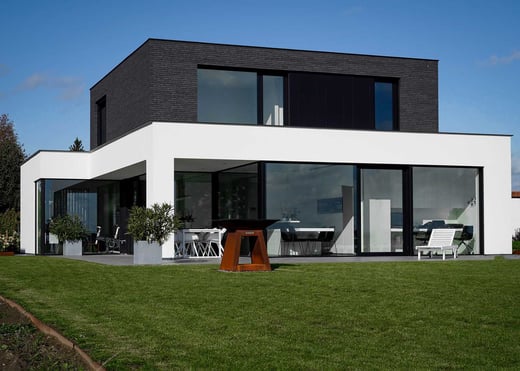 Duurzame strakke villa in landelijke omgeving