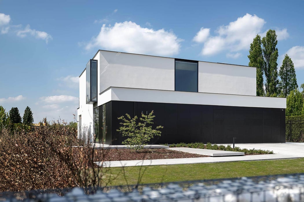 villabouw-strakmoderne-villa-witte-crepi-temse-4b
