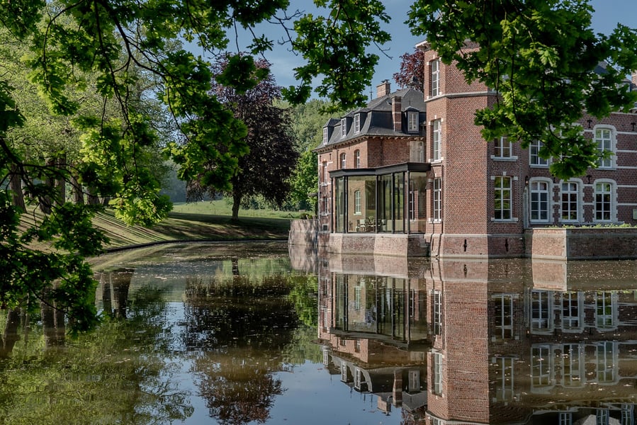 totaalrenovatie-kasteel-dumobil-exclusiefwonen-8-hero02